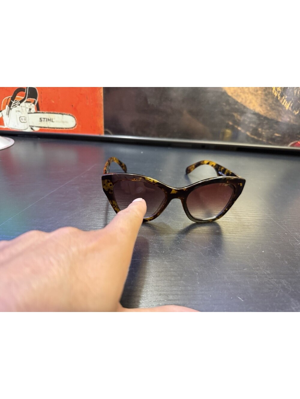 Womens Tortoise Shell Cat Eye Sunglasses Brown Gradient Lens Retro